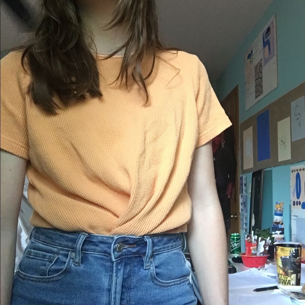 Light orange waffle short sleeved shirt